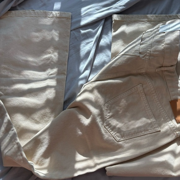 Zara Cream Low Wait Full Length Jeans - Picture 4 of 4